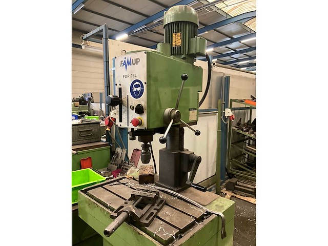 Famup fdr 25l zware boormachine - afbeelding 3 van  7