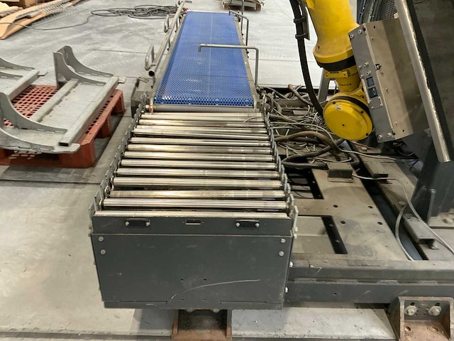 Fanuc r-2000ib 125l complete robotinstallatie - afbeelding 11 van  12