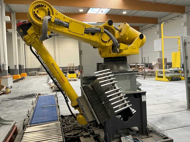 Fanuc r-2000ib 125l complete robotinstallatie - afbeelding 10 van  12