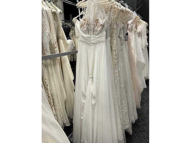 Fara sposa bruidsjurken (16x) - afbeelding 32 van  37