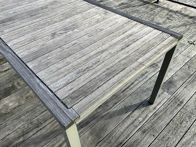Farmers weave terrastafel + stoelen (6x) - afbeelding 9 van  10