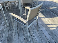 Farmers weave terrastafels (6x) + stoelen (24x) - afbeelding 4 van  7