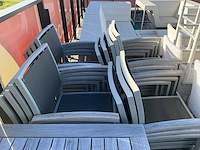 Farmers weave terrastafels (6x) + stoelen (24x) - afbeelding 7 van  7