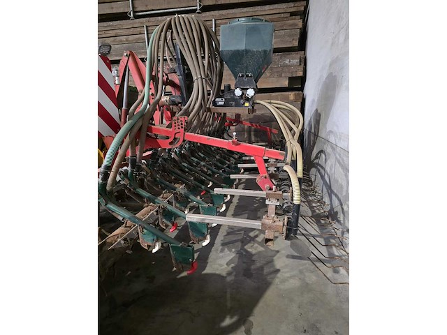Farmtec r0tar 350 spitmachine - afbeelding 12 van  13