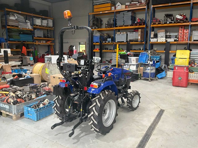 Farmtrac 20 minitractor - afbeelding 5 van  9