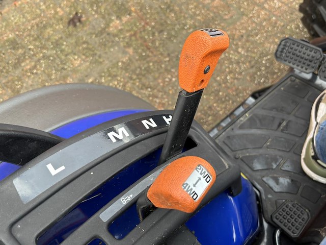 Farmtrac 26pk tractor - afbeelding 5 van  31