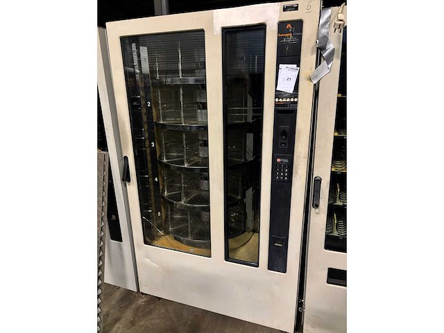 Fas - brood - verkoopautomaat - afbeelding 3 van  3