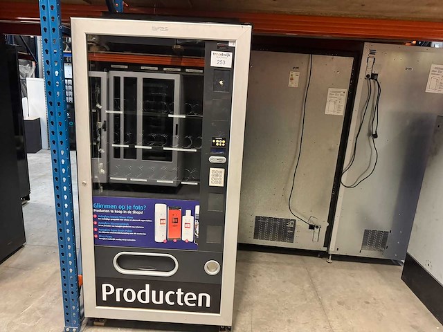 Fas - faster 900 - verkoopautomaat - afbeelding 2 van  2