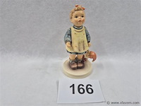 Fascination, little girl with doll - afbeelding 1 van  3