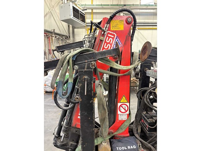 Fassi m20a13 mini hijskraan op rupsen - afbeelding 9 van  13
