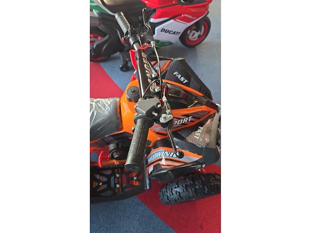 Fast ranger quad - afbeelding 10 van  12