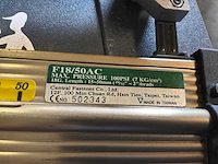 Fasten f18/50ac + 80/25ab pneumatische tacker (2x) - afbeelding 2 van  5