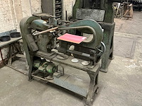 Fasti ksm 502 rondschaarmachine - afbeelding 1 van  6