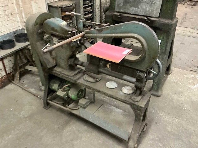 Fasti ksm 502 rondschaarmachine - afbeelding 2 van  6