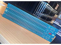 Fcs966 - 2 channel 30 band opal graphic equaliser - afbeelding 1 van  1