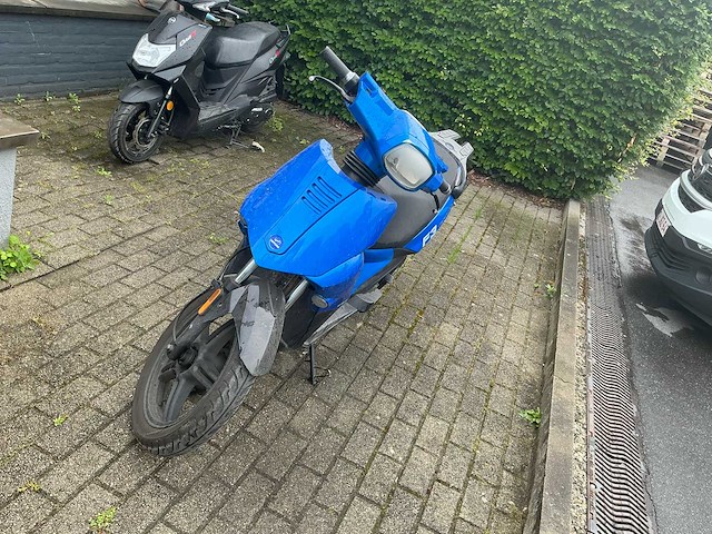 Fd motors f3 nipponja e-scooter - afbeelding 3 van  10
