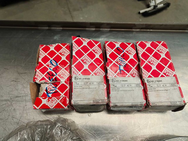 Febi bilstein remblokkensets - afbeelding 1 van  8