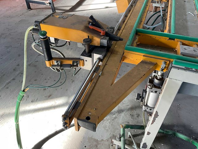 Federhenn schirmer fm3002 vleugelmontagestation - afbeelding 10 van  12