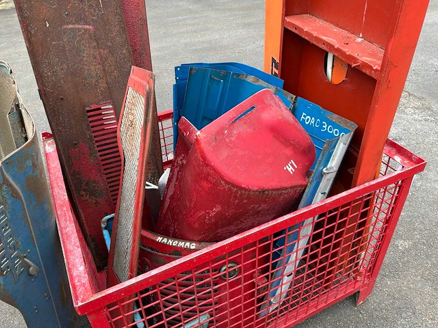 Feed diverse tractoronderdelen - afbeelding 3 van  5