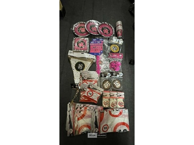 Feestartikelen - genk - afbeelding 3 van  146