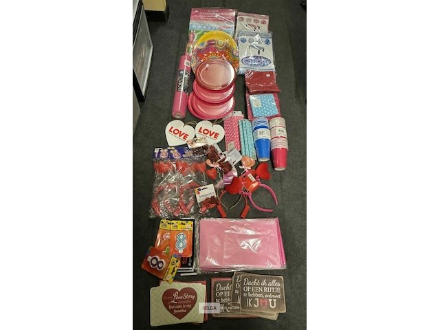 Feestartikelen - genk - afbeelding 7 van  146