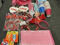 Feestartikelen - genk - afbeelding 9 van  146