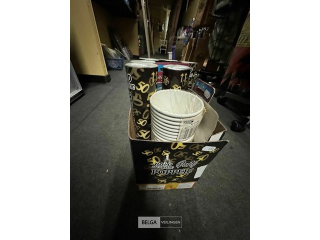 Feestartikelen - genk - afbeelding 18 van  146