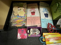 Feestartikelen - genk - afbeelding 22 van  146