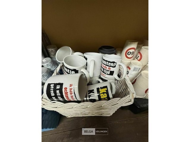 Feestartikelen - genk - afbeelding 27 van  146