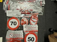 Feestartikelen - genk - afbeelding 37 van  146