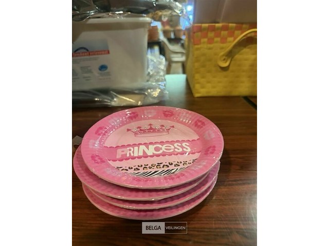 Feestartikelen - genk - afbeelding 35 van  146