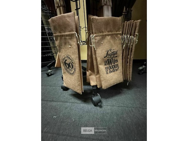 Feestartikelen - genk - afbeelding 93 van  146