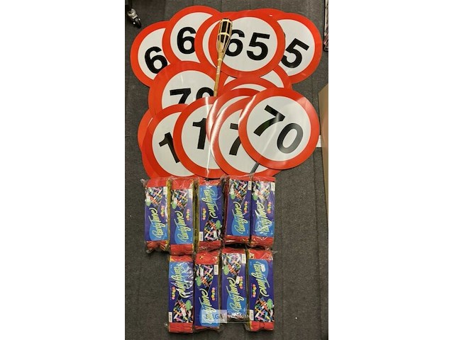 Feestartikelen - genk - afbeelding 106 van  146