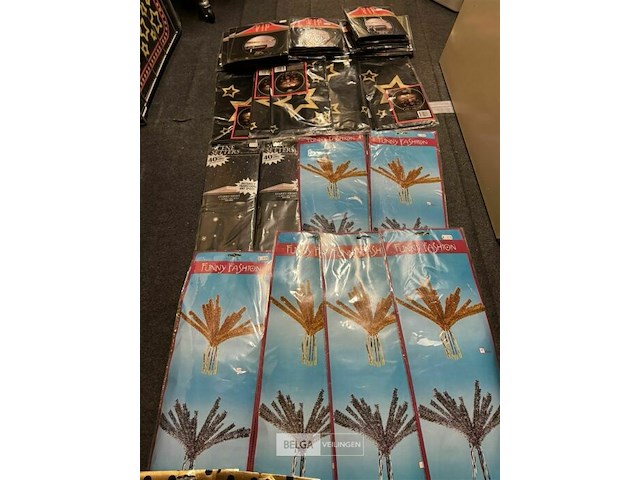 Feestartikelen - genk - afbeelding 108 van  146