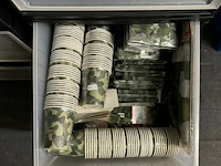 Feestartikelen - genk - afbeelding 116 van  146