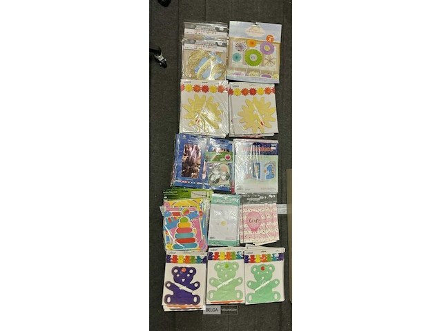 Feestartikelen - genk - afbeelding 121 van  146