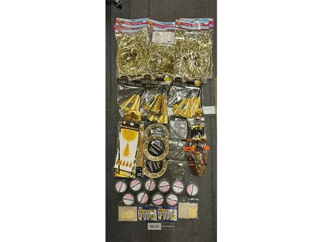 Feestartikelen - genk - afbeelding 123 van  146