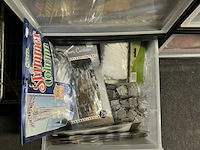 Feestartikelen - genk - afbeelding 126 van  146