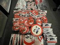 Feestartikelen - genk - afbeelding 145 van  146