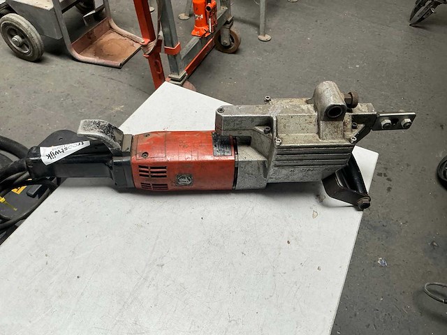Fein astxe 649-1 steekzaagmachine - afbeelding 2 van  4