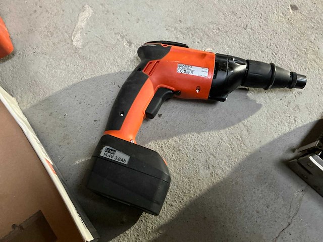 Fein decoupeerzaag aste638 + schroefmachine ascs4.8 - afbeelding 3 van  9