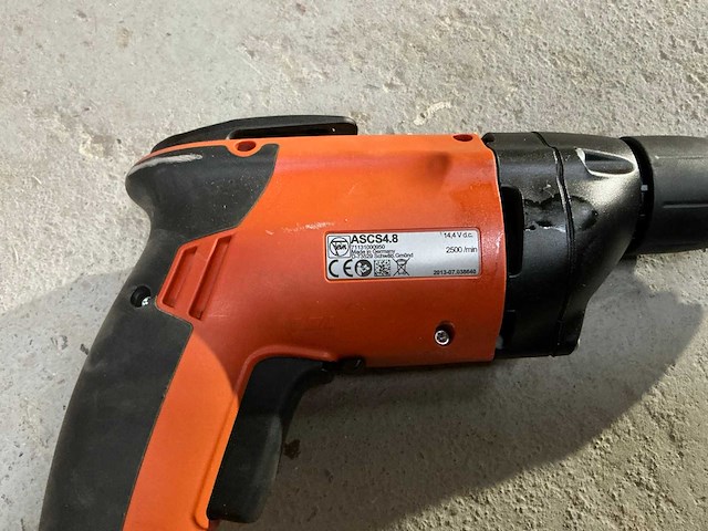 Fein decoupeerzaag aste638 + schroefmachine ascs4.8 - afbeelding 4 van  9