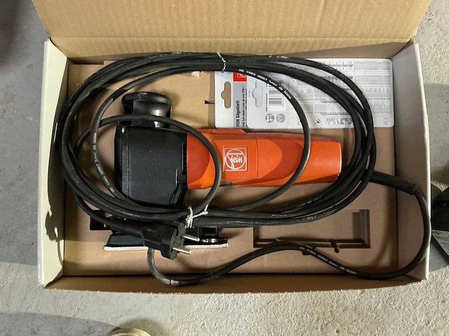 Fein decoupeerzaag aste638 + schroefmachine ascs4.8 - afbeelding 8 van  9