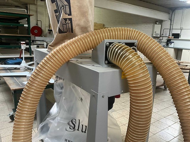 Felder af-22 mobiel stofafzuigapparaat - afbeelding 8 van  9