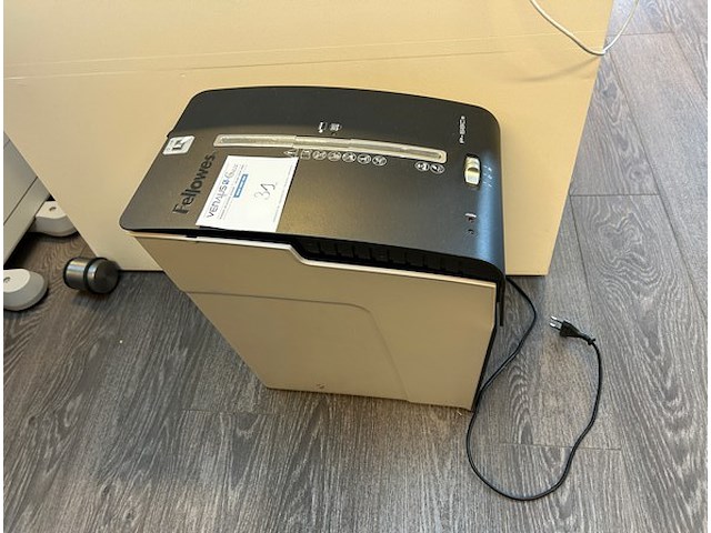 Fellowes papierversnipperaar - afbeelding 1 van  4