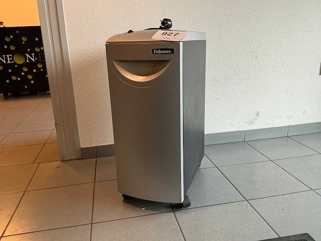 Fellowes sb-95c verrijdbare papierversnipperaar - afbeelding 1 van  4