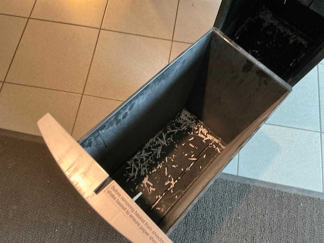 Fellowes sb-95c verrijdbare papierversnipperaar - afbeelding 4 van  4