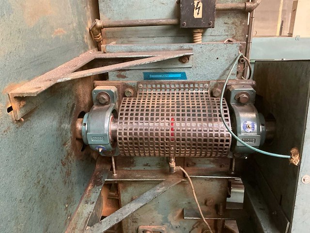 Femco horizontale lintzaagmachine - afbeelding 15 van  34