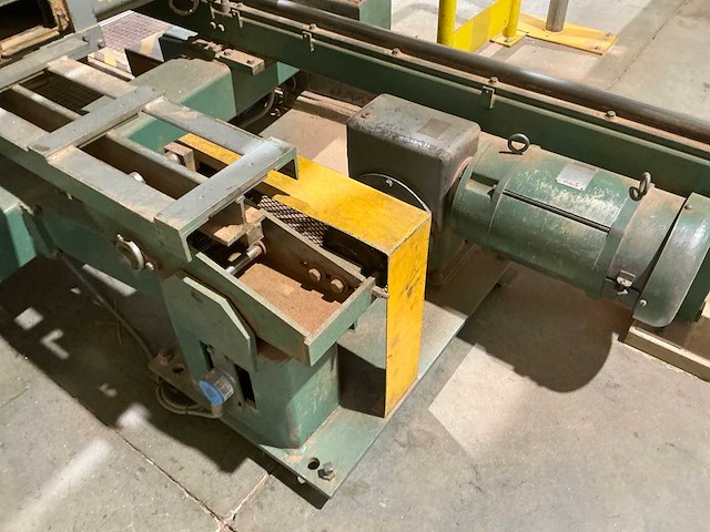 Femco horizontale lintzaagmachine - afbeelding 9 van  32