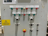 Femco horizontale lintzaagmachine - afbeelding 24 van  32